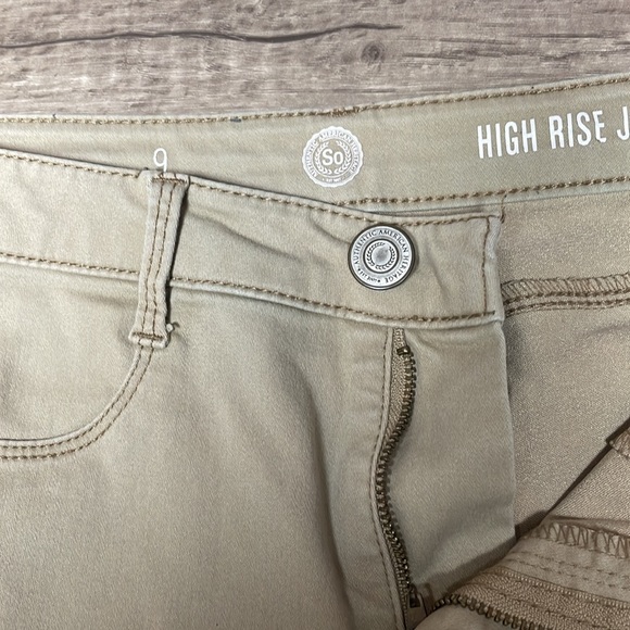 So High Rise khaki jeggings - Picture 4 of 5